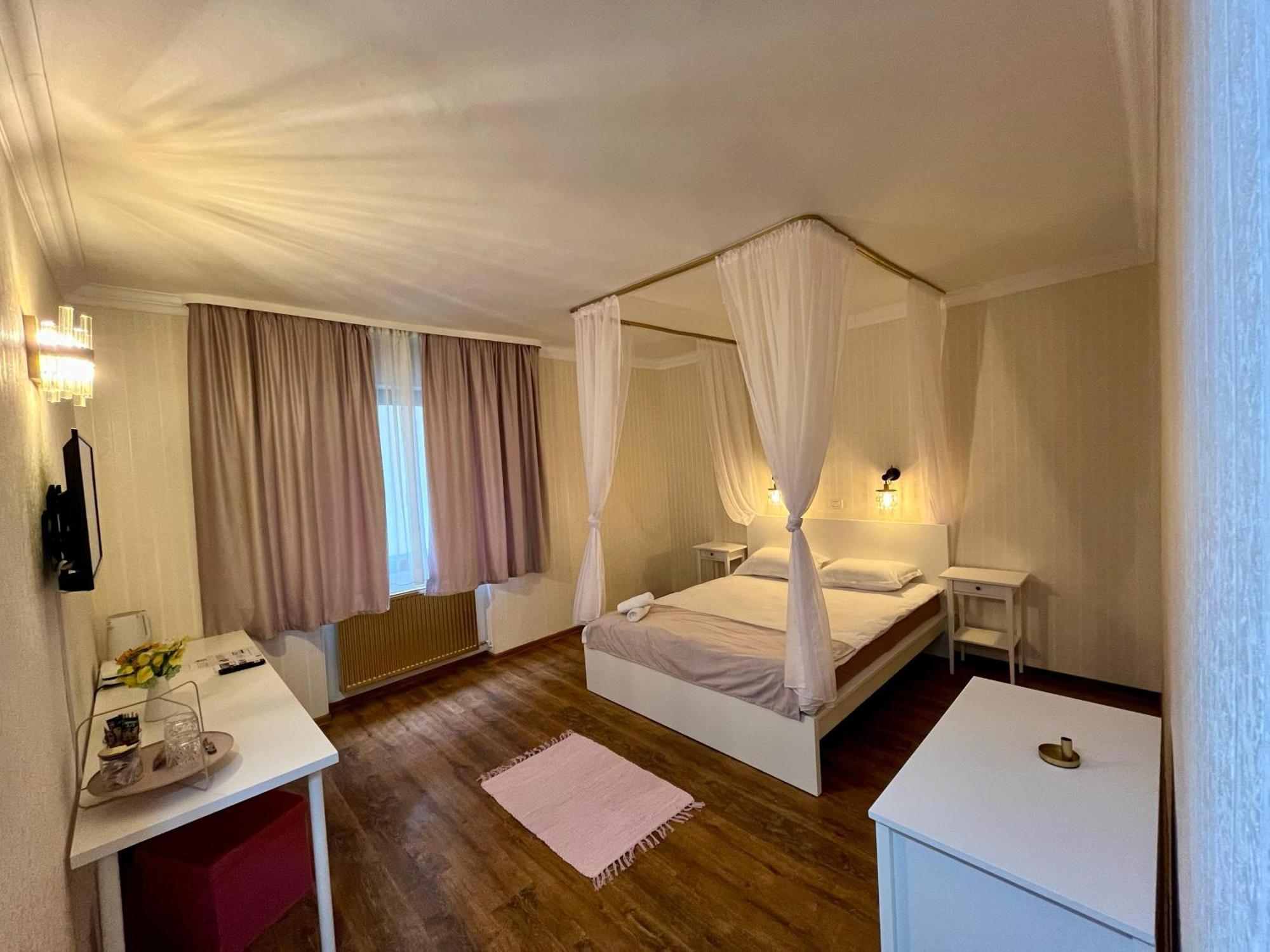 Cozy Hideout - Condo Hotel Timisoara Exterior photo